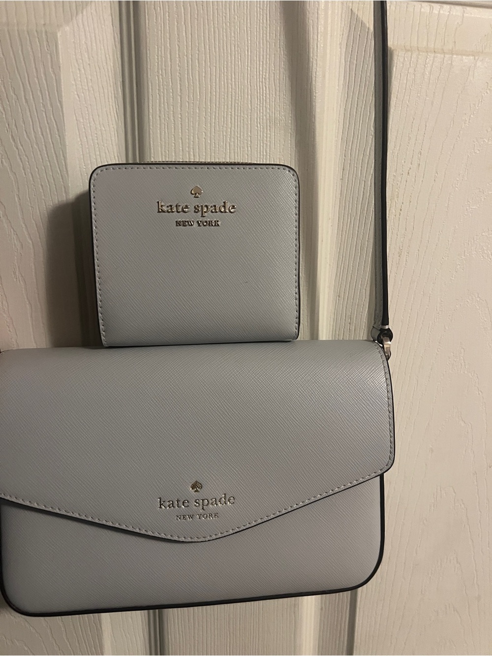 Kate Spade Light Grey Sadie Envelope Crossbody Bag with Matching Bifold Wallet